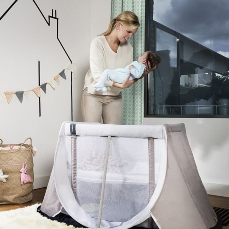 AeroMoov Travel Cot