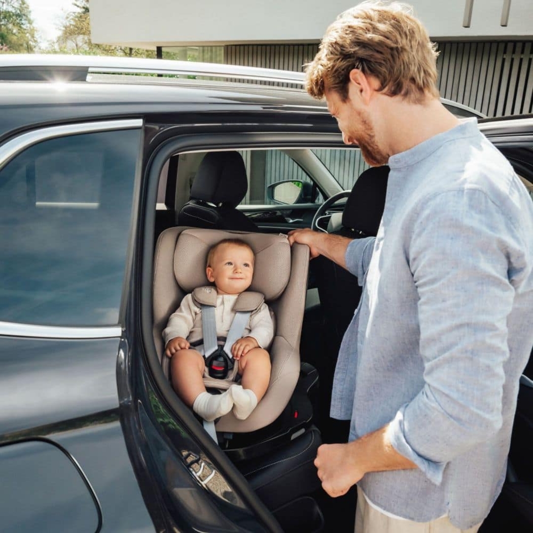 Cadeira Auto Britax Römer Dualfix Pro M Style - Britax Römer - 4000984939231