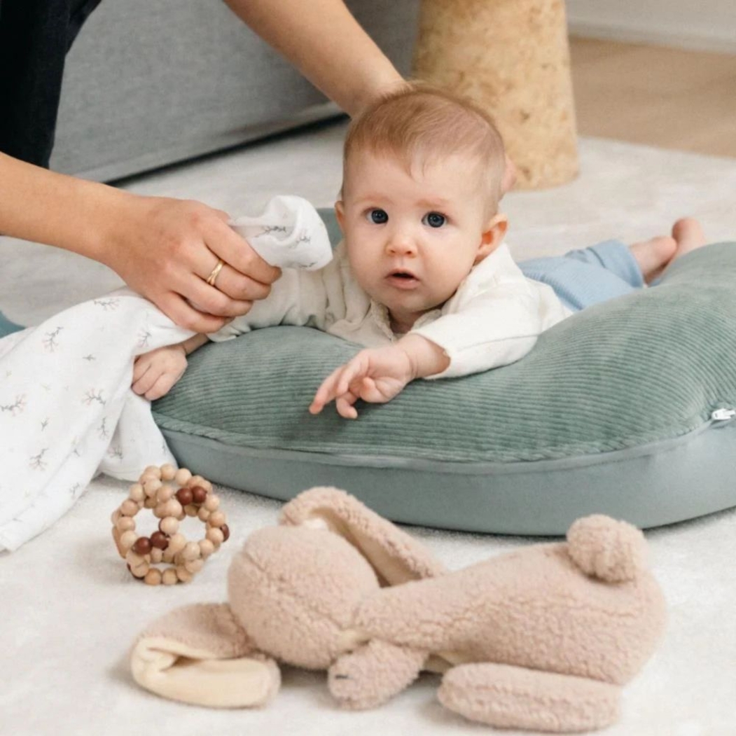 Almofada de Amamentação Doomoo Softy Corduroy Green - Doomoo - 5400653010688