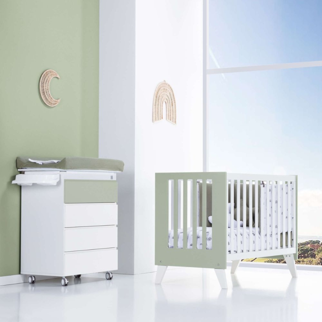 Berço Alondra Nexo Erba | Pinho Lacado 4 em 1 com Colchão, Barra Infantil e Têxteis - Alondra - NEXO-K15-M7756-TX127