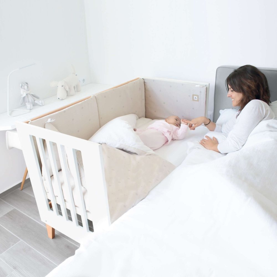 Berço Convertível Alondra Nexor Wood | White 4 em 1 com Colchão, Barra Infantil, Kit Co-Sleeping e Têxteis - Alondra - NEXOR-K16-M7795-TX055