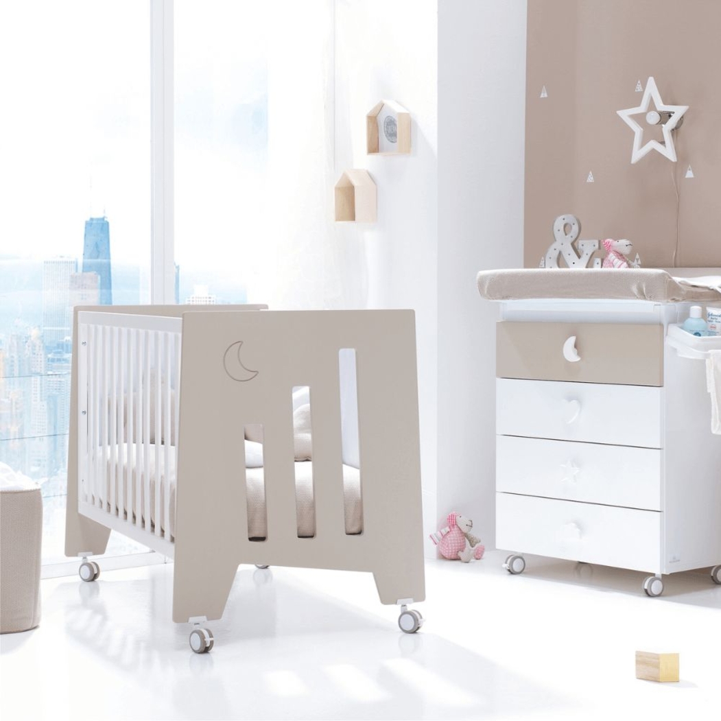 Berço Alondra Omni Beige 5 em 1 com Colchão, Barra Infantil, Kit Co-Sleeping e Têxteis - Alondra - OMNI-K16-M7753-TX127