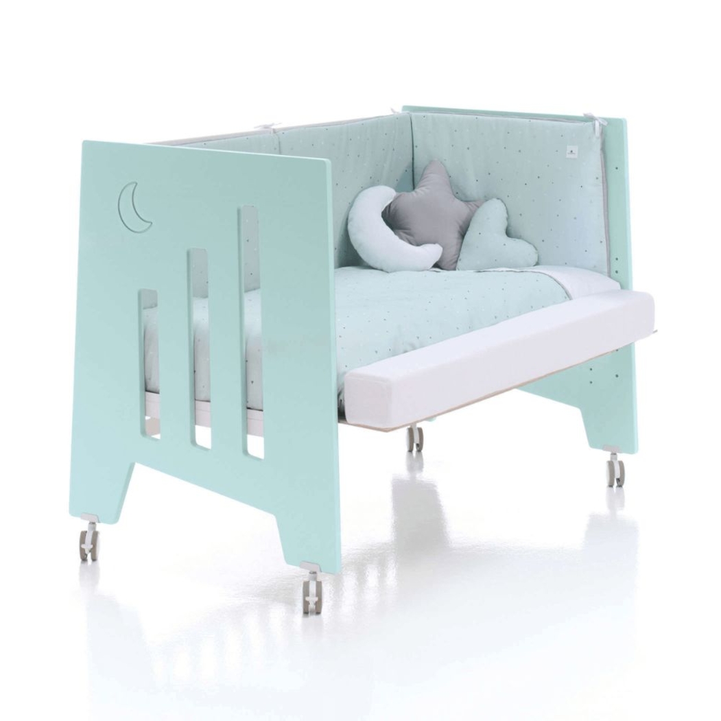 Berço Alondra Omni Mint 5 em 1 com Colchão, Barra Infantil, Kit Co-Sleeping e Têxteis - Alondra - OMNI-K16-M7755-TX178